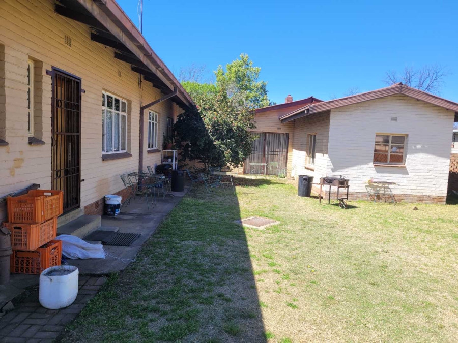 5 Bedroom Property for Sale in Panorama Free State